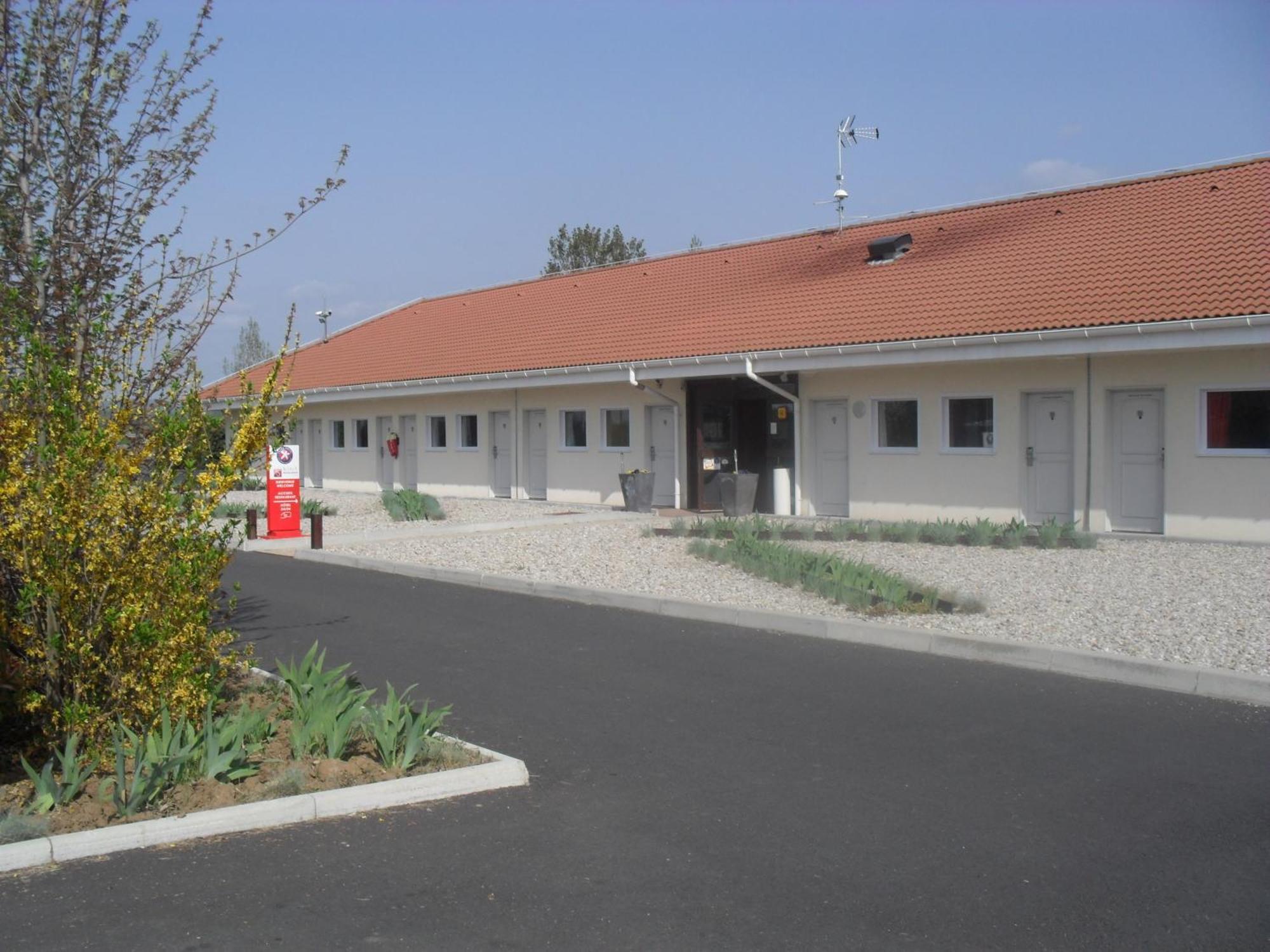Hotel Evan Lempdes sur Allagnon Exterior photo
