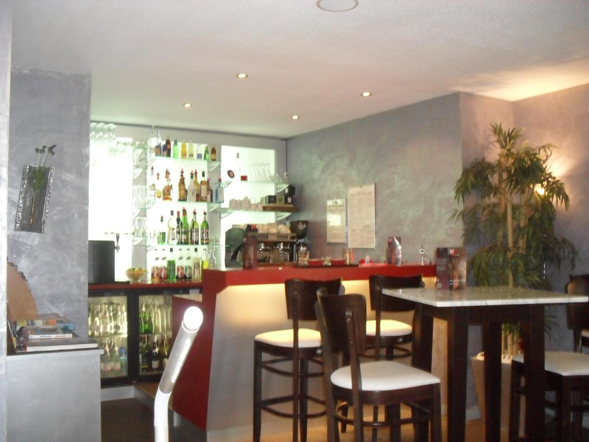 Hotel Evan Lempdes sur Allagnon Exterior photo